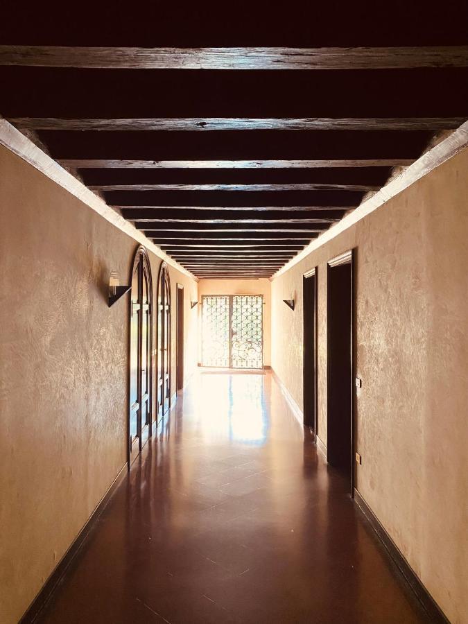 Ferienwohnung Il Salotto Sul Rio Mantua Exterior foto