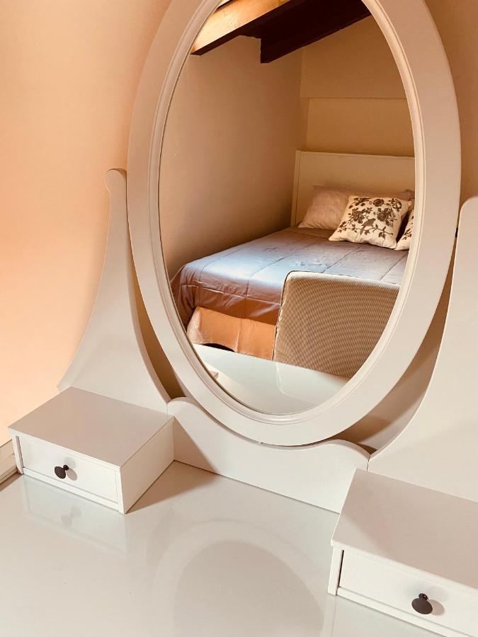 Ferienwohnung Il Salotto Sul Rio Mantua Exterior foto